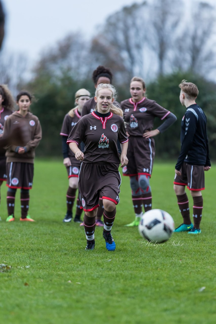 Bild 80 - C-Juniorinnen Halstenbek-Rellingen - St.Pauli : Ergebnis: 0:5